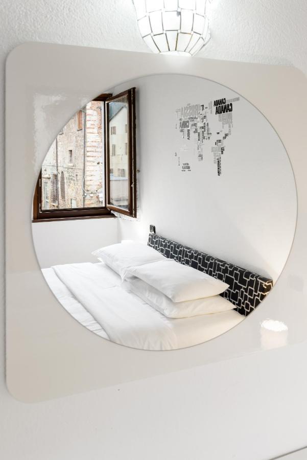 Flats4Rent Silvia Apartment Verona Exterior photo